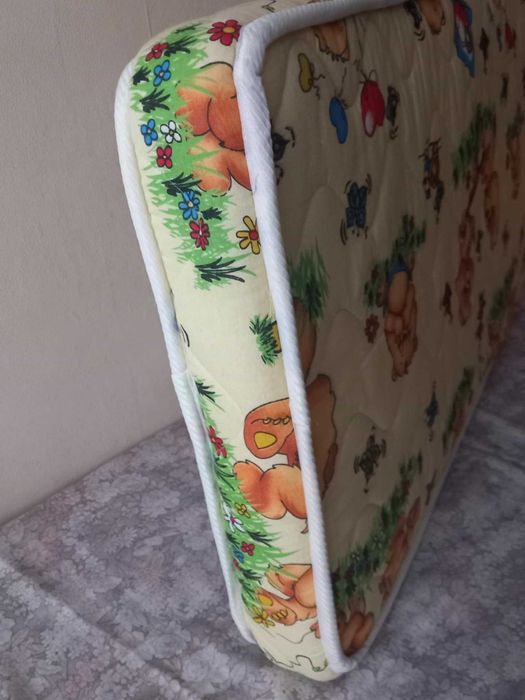 Бебешки / Детски матрак 120/60 с мемори пяна