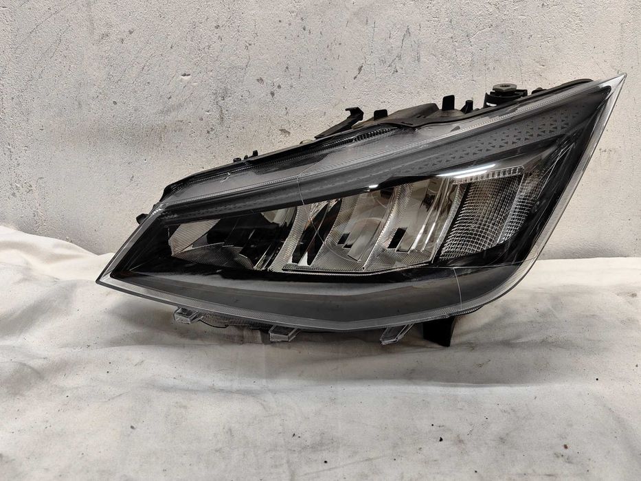 Оригинален фар Сеат ибиза  Seat Ibiza Led 2021