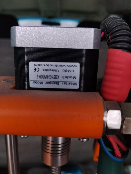Продам 3 D принтер.