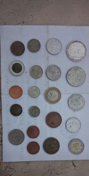 Monede din anul 1850 pâna în 1991 prima moneda este din argint 15.7 gr