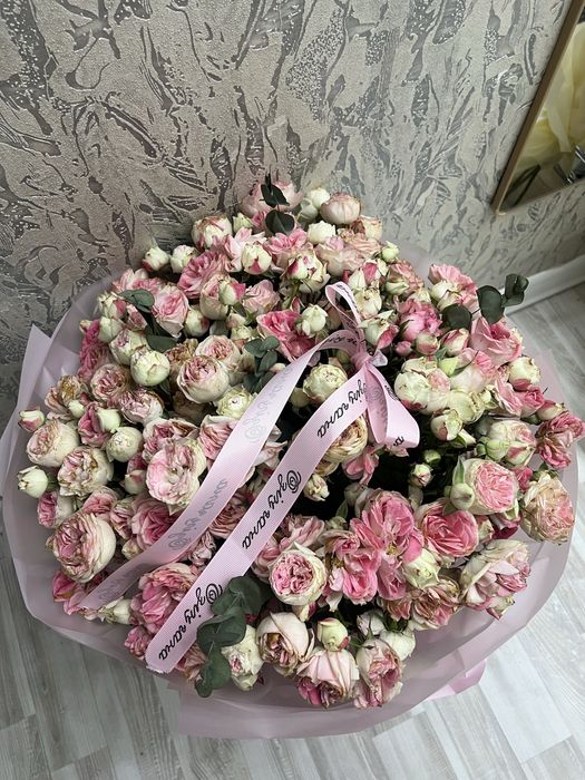 Коасивые Кустовые розы,розовые