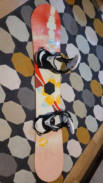 Placa snowboard BURTON 144 cu legături BURTON