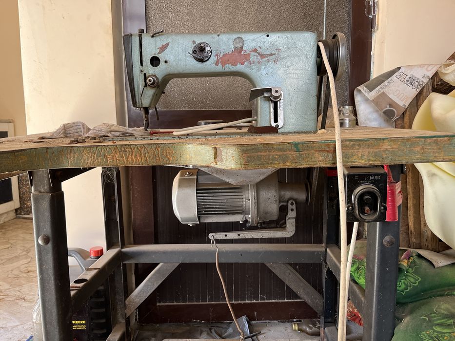 Машина для шитья