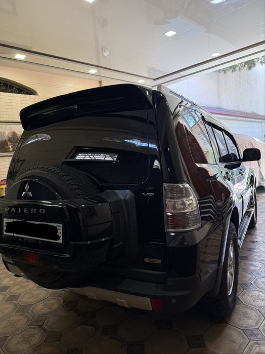 Mitsubishi Padjero GLE 3.0.