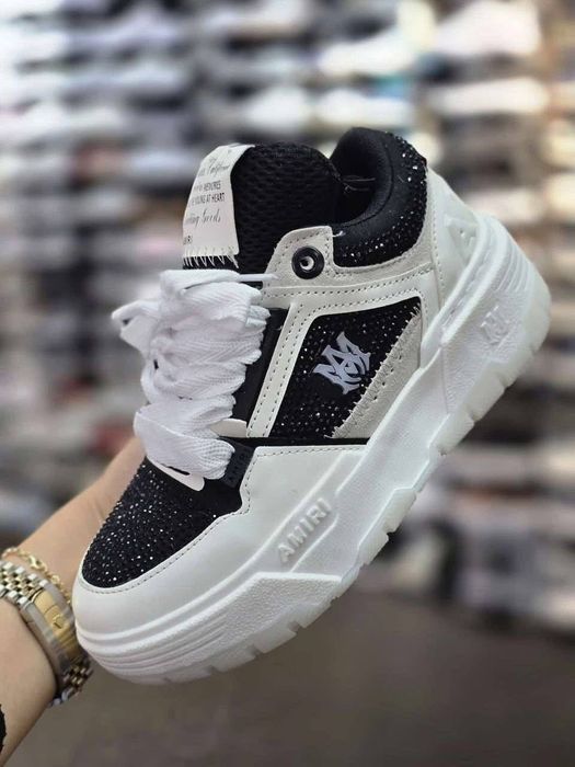 Gentute si adidasi dama