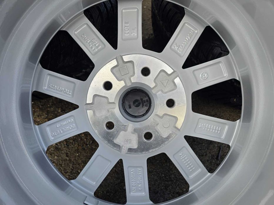 Jante Originale VW Multivan / Caravelle   16" Iarna NOI
