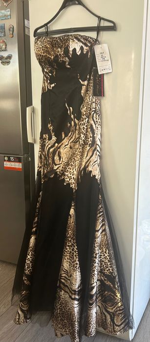 Рокля за специални поводи