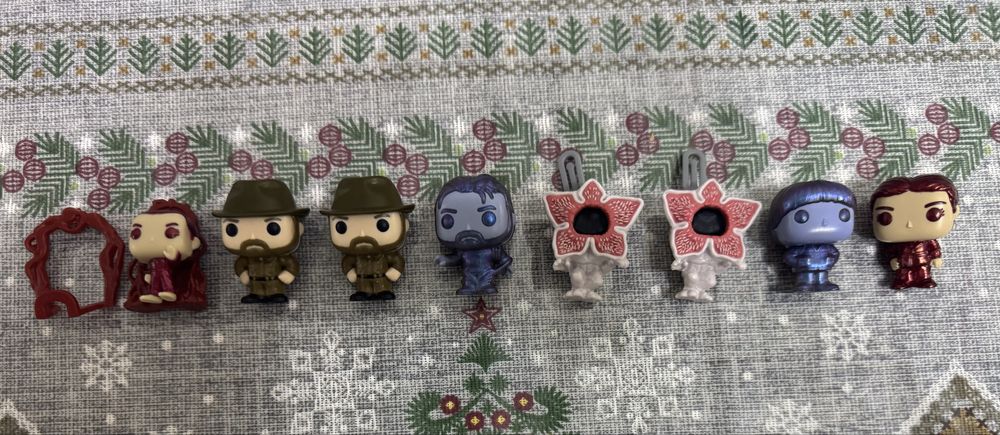 Продаю киндер джой всех за 200тыс сум и одну штуку за 25тыс сум