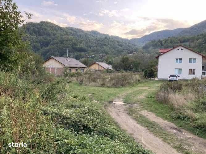 Teren intravilan 2130mp, DN 10, Siriu, Casoca-Buzau, utilități, rate