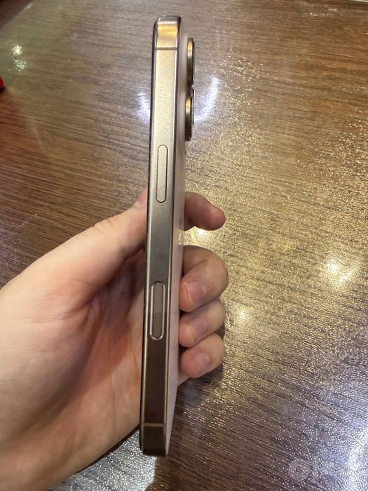 Iphone 16 pro birinchi qo’l
