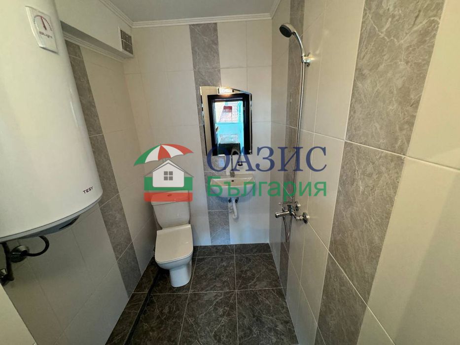 Просторно студио в нова къща без такса поддръжка, 86.2 кв. м. Равда, България