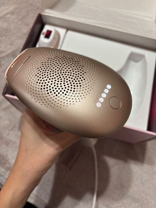 Фотоепилатор Philips Lumea Advanced
