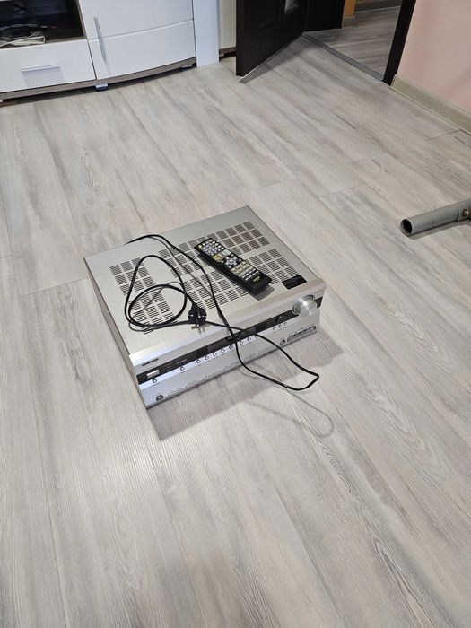 Продавам усилвател Onkyo
