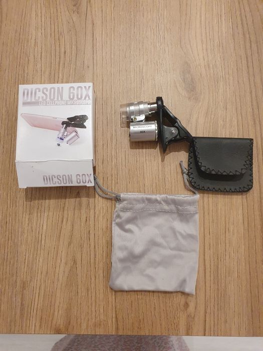 Microscop pentru telefon