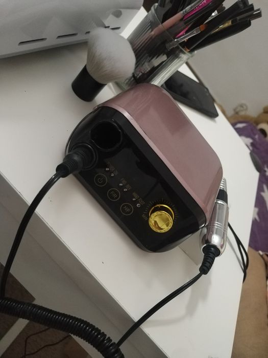 freza de unghii roz gold