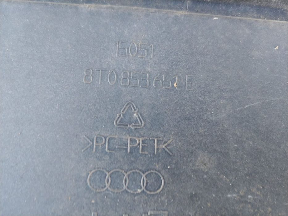grila bara fata audi a5 8t  2008 8t0853651e