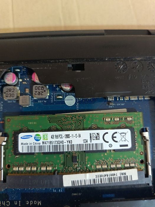 Продам ноутбук DELL INSPIRON 15
