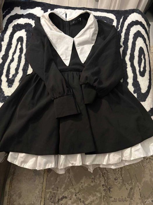 Платье женское. Продам