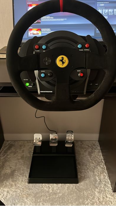 Продам игровой ThrustMaster T300 Ferrari Integral Racing