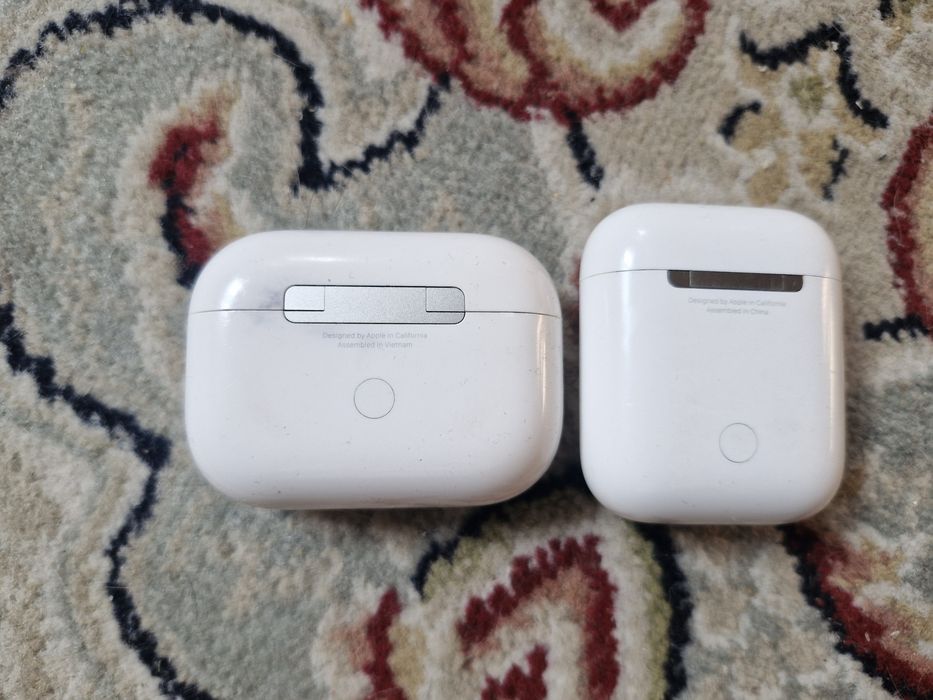 AirPods pro и AirPods