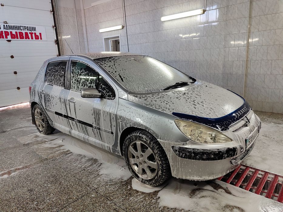 Продам экономичный Пежо 307