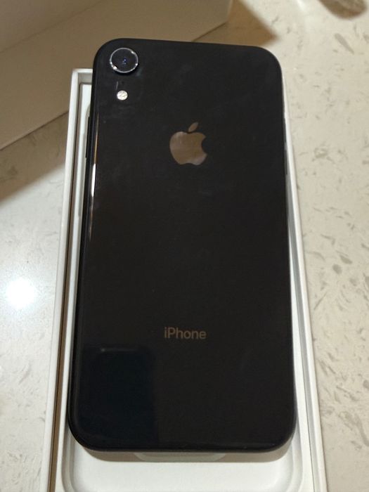 Iphone XR, 128G заряд 86%