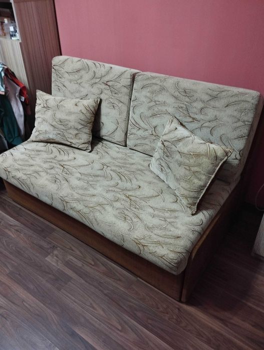 Диван разтегателен