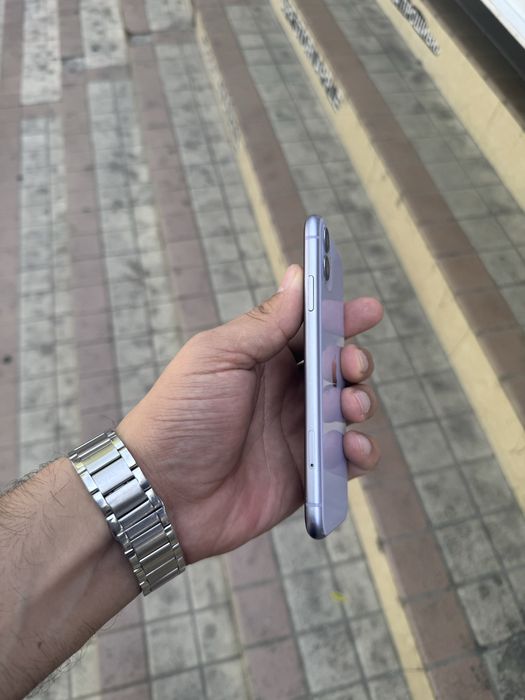 iphone 11 sotila