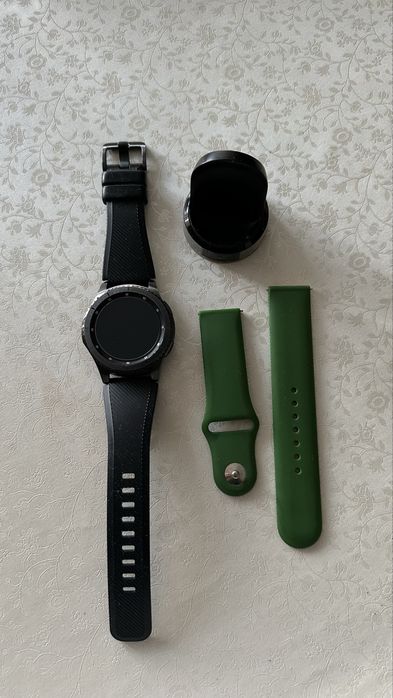 Продам часы Samsung gear frontier S3