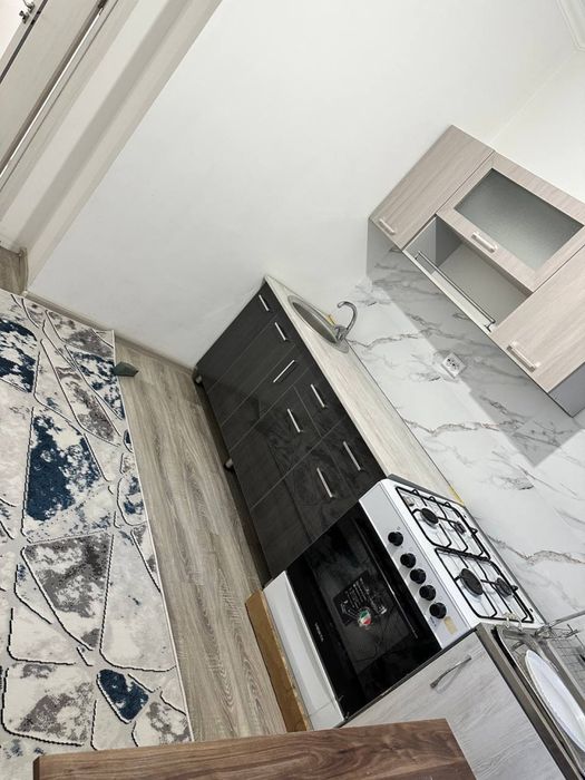 Сергели 10-худуд янги хайот 2/6/16.  Срочно сотилади.