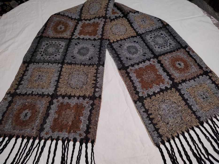 FULAR/SAL bărbătesc,elegant,din pură lână naturală vergine.