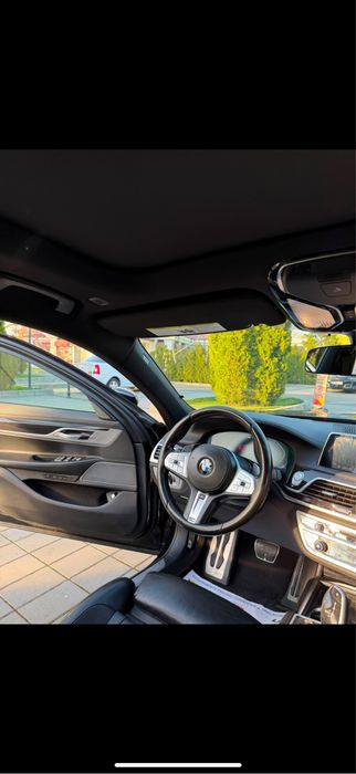 BMW Seria 7 2022 — imagine 3