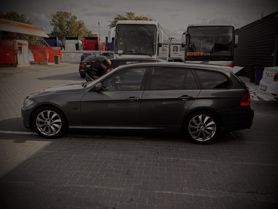 Vand Bmw e91 320d