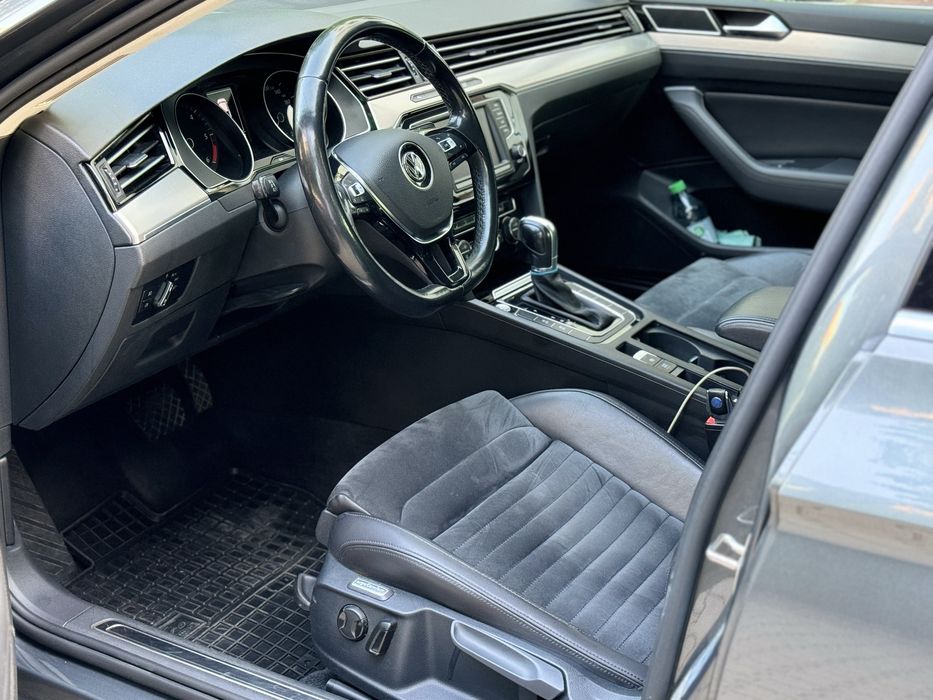 Vw Passat model B8 / 2.0 TDI 194 Cp / Automat / distronic / Euro 6 !!