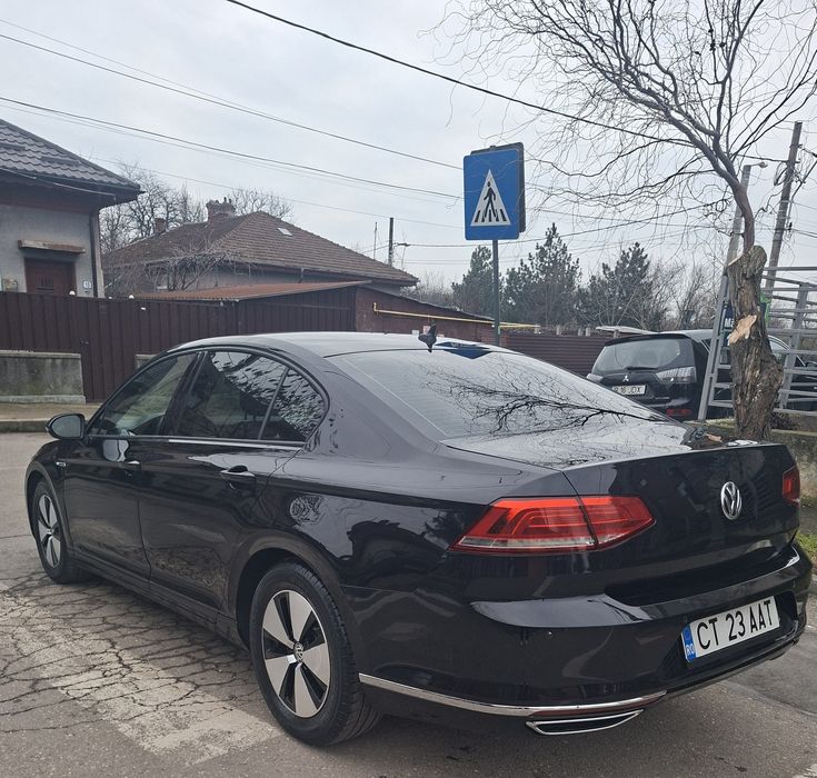 Volkswagen  Pasat  B8