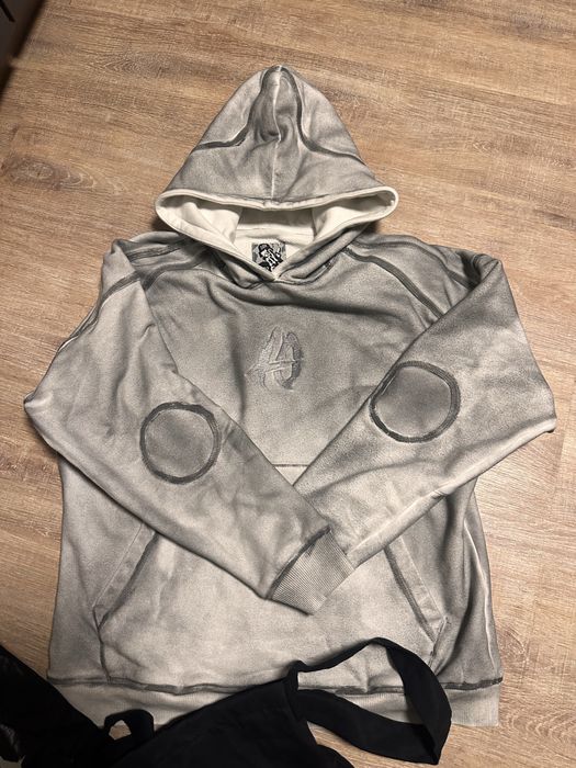 Luda рядък суичер