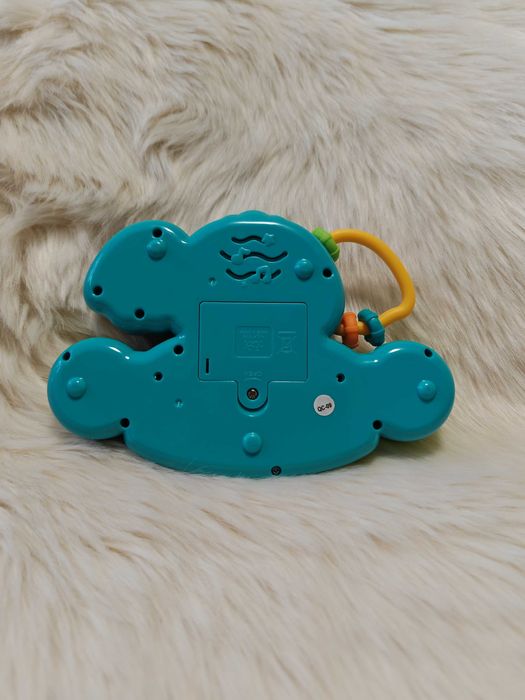 Jucarie interactiva Elefantelul cu pian Hola