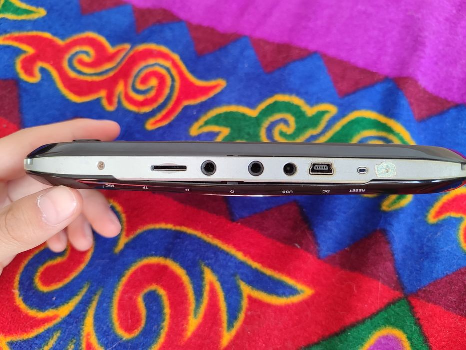 Игровая консоль DEN DPE 8710