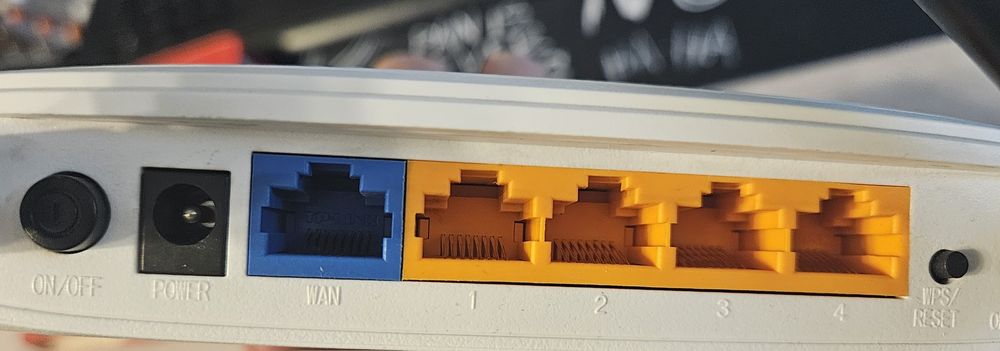 Wi-Fi роутер TP-LINK TL-WR841N