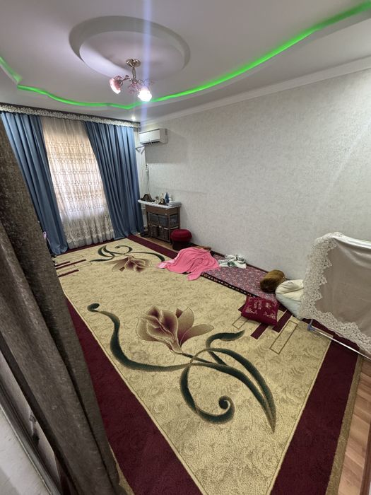 Sebzorda karzinkani orqasida 1 etaj 3 xona