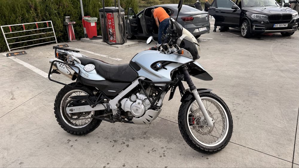 BMW F650GS 2004  dual spark – întreținută, echipată de drum lung