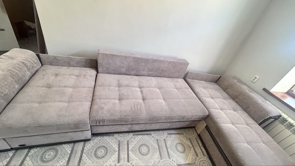 Диван в гостинную