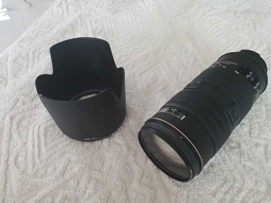 Vând obiectiv Nikon 80–200 mm f/2.8D ED