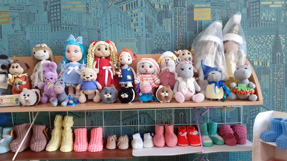 Игрушки ручной работы.