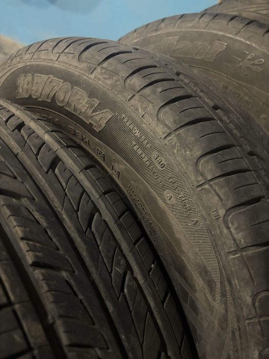 Продам клмплект летней резины