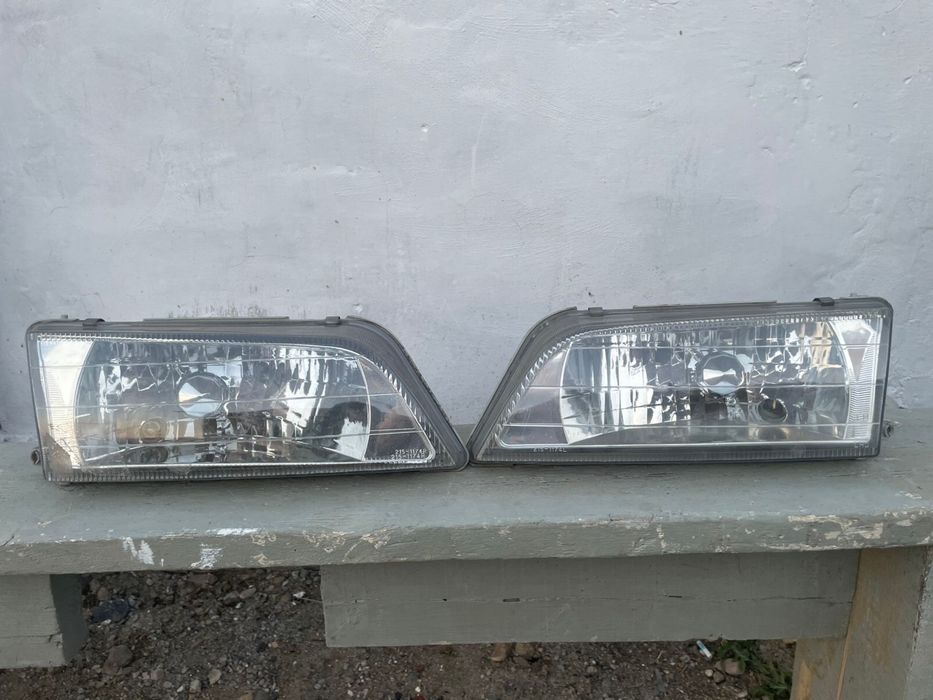 Продам фары передние