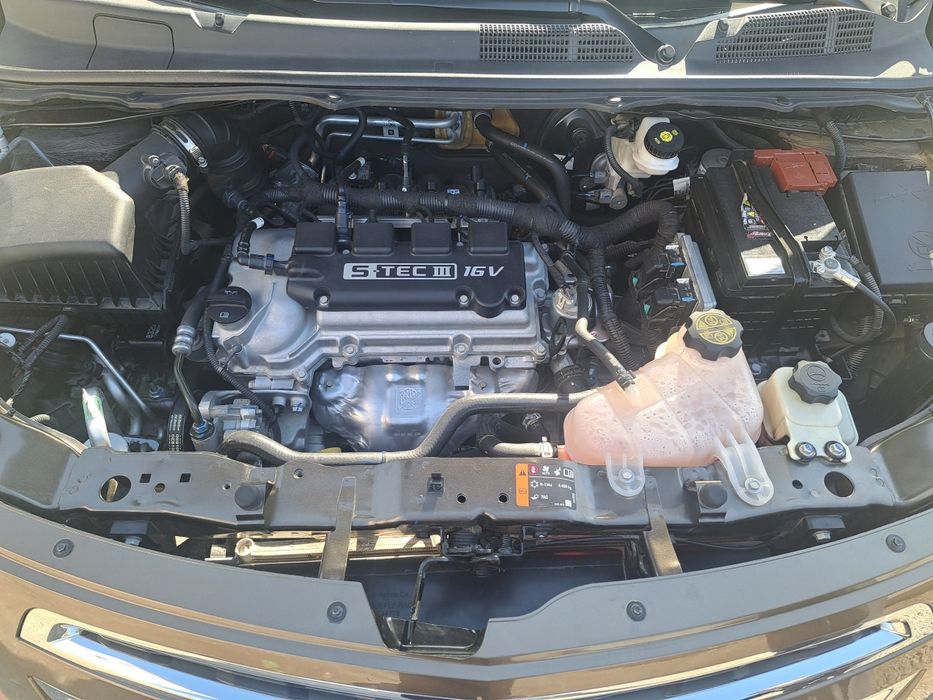 Продам cobalt 2024 йил зевс