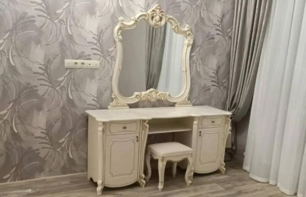 Продам спалькую гарнитуру