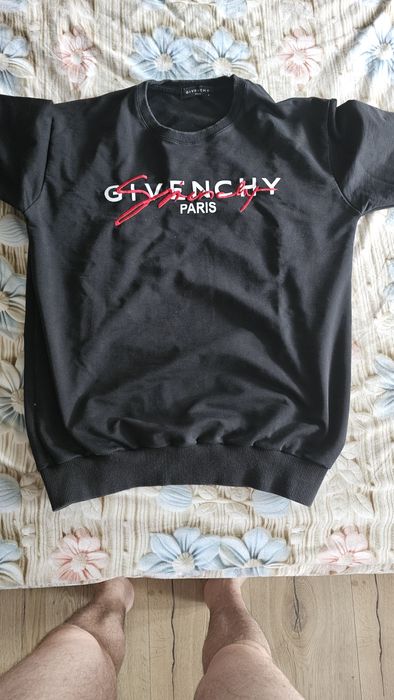 Блуза Givenchy рамер L