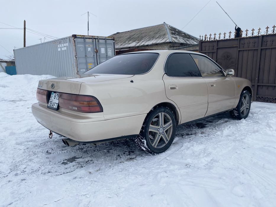 Продам Лексус ес300